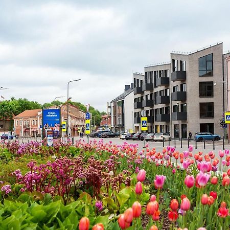 Luxurious Kaunas Basilica Apartment In Old Town By Urban Rent Exterior foto